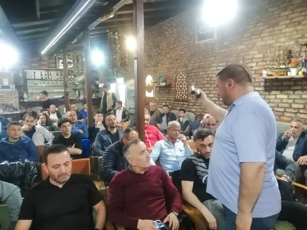 Mengüç Caddesi’nde mezat keyfi 2